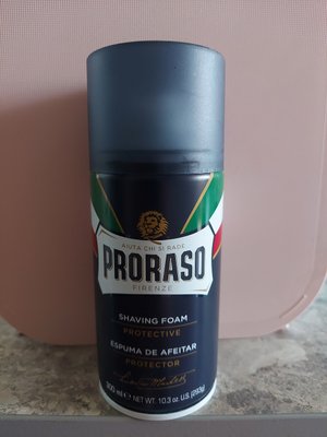 Пена для бритья из алоэ вера и витамином Е 300 мл Proraso 400433 фото